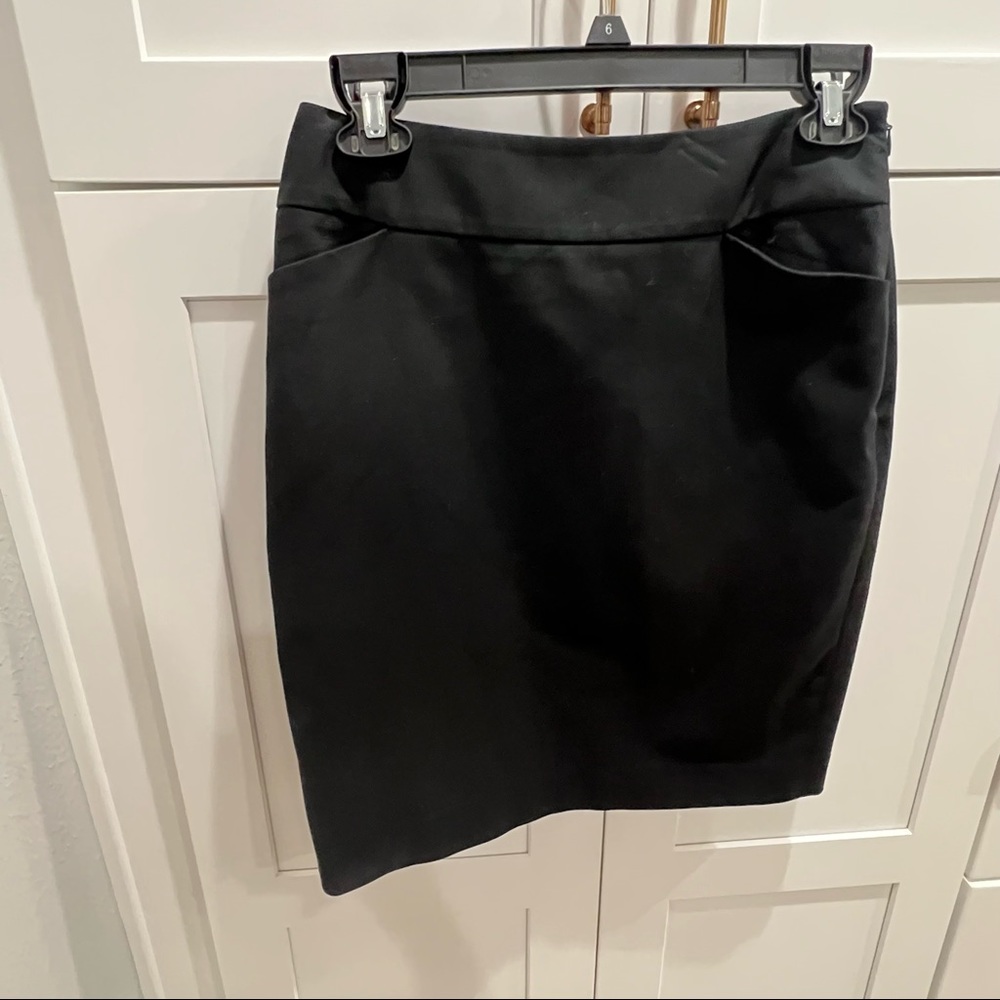 Susina Business Skirt Size 6 Black Pencil Skirt w/ Pockets - New w/out Tags